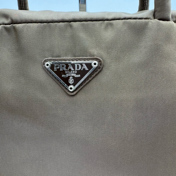 Prada - Authentic - Tessuto City Terra (Olive green) - Picture 5 of 14